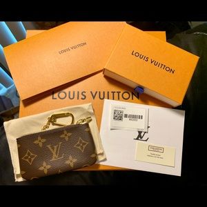 Louis Vuitton Key pouch MNG